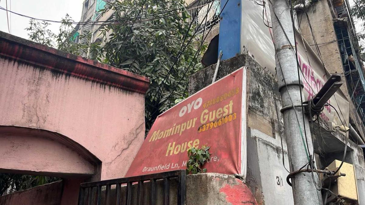 Hotel O Mominpur Guest House - Housity