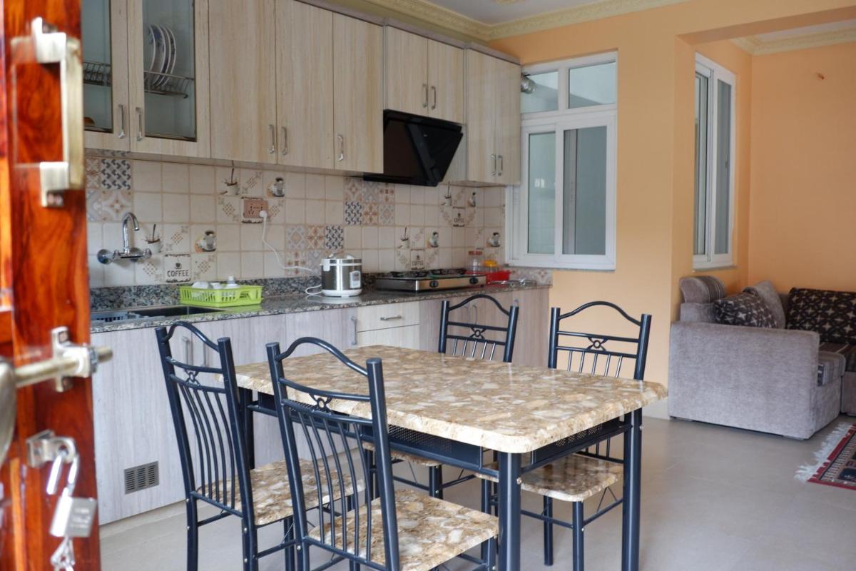 Shine Homestay Famille Francophone - Shine Home and Apartment - Housity