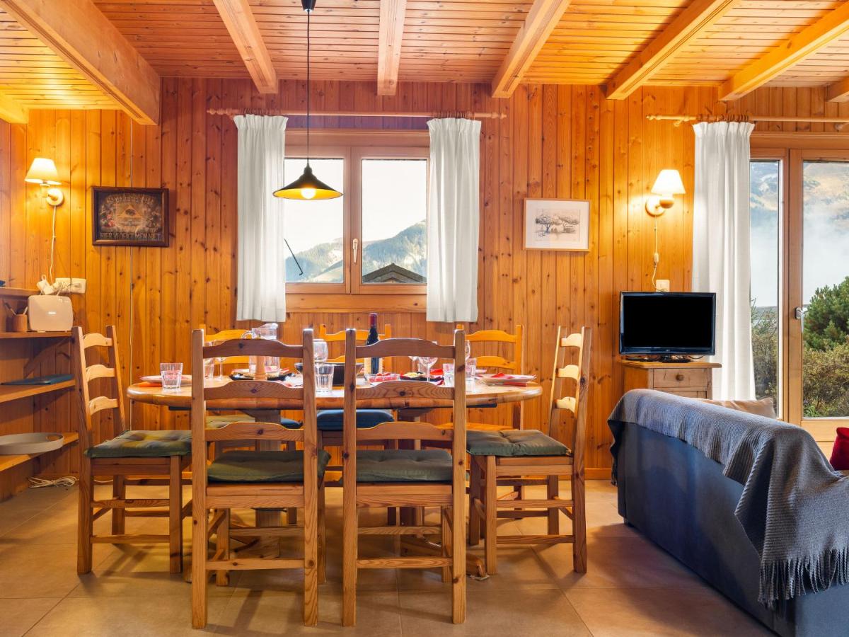 Chalet Chalet Seravalle by Interhome - Housity