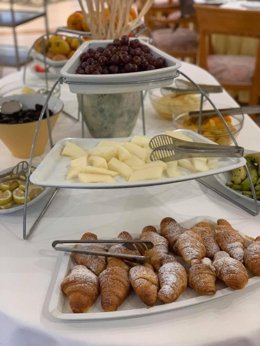 Hotel Calabrisella - Housity