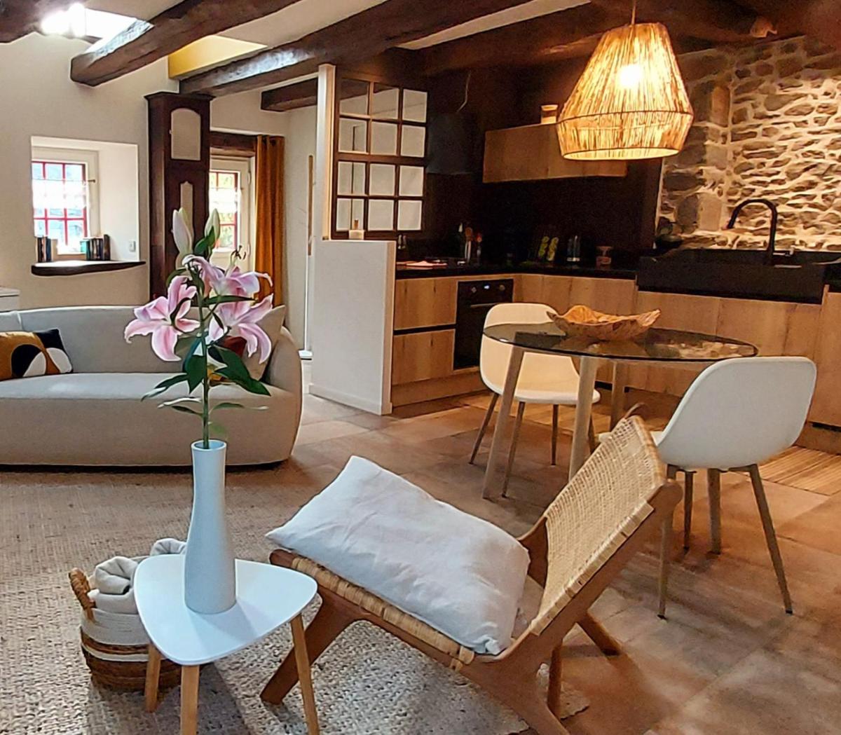 Maison de contes en amoureux - Housity