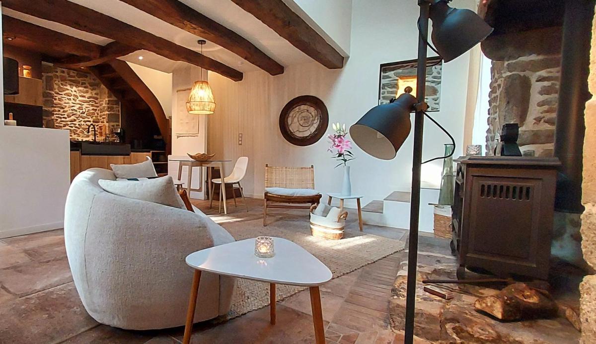 Maison de contes en amoureux - Housity