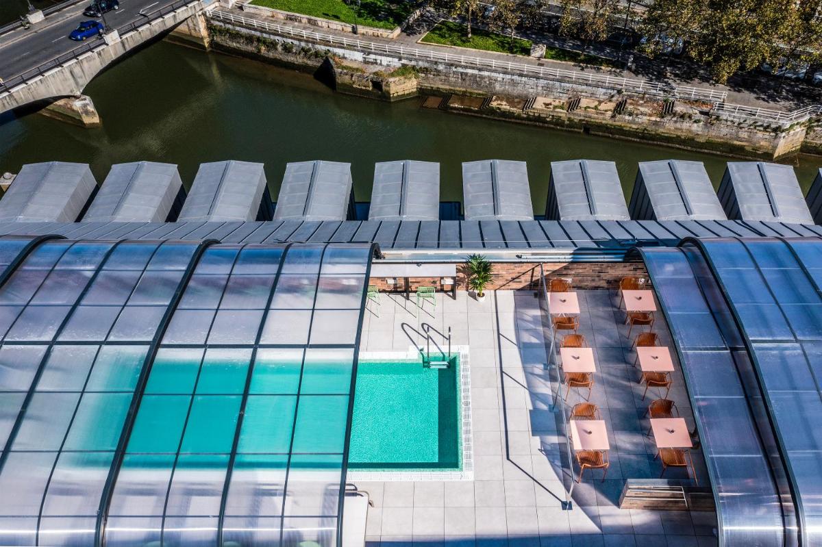 Piscina en o cerca de Axel Hotel Bilbao - Adults Only