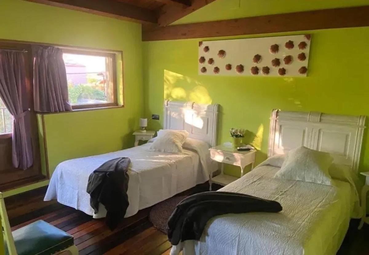 Spacious and Modern House in Cardeñuela Riopico - Housity