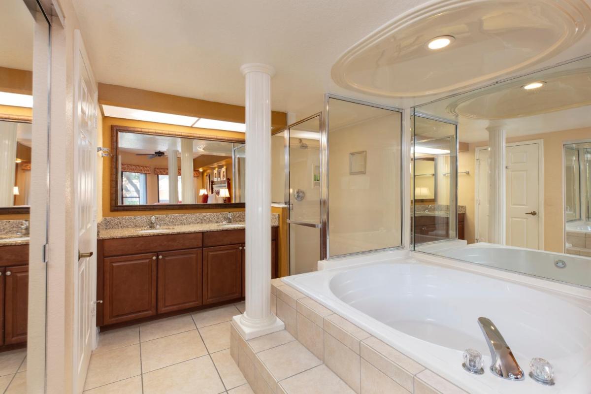 Westgate Lakes Resort and Spa - Housity