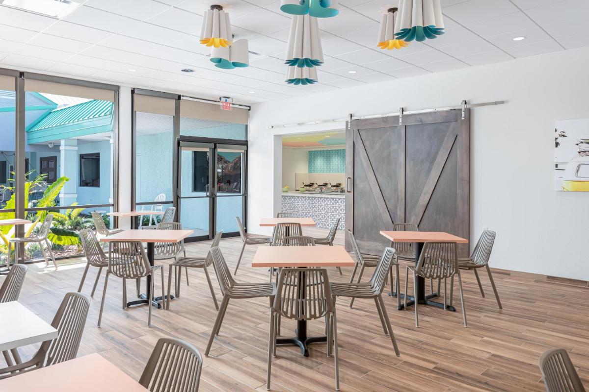 Beachside Hotel and Suites - Housity