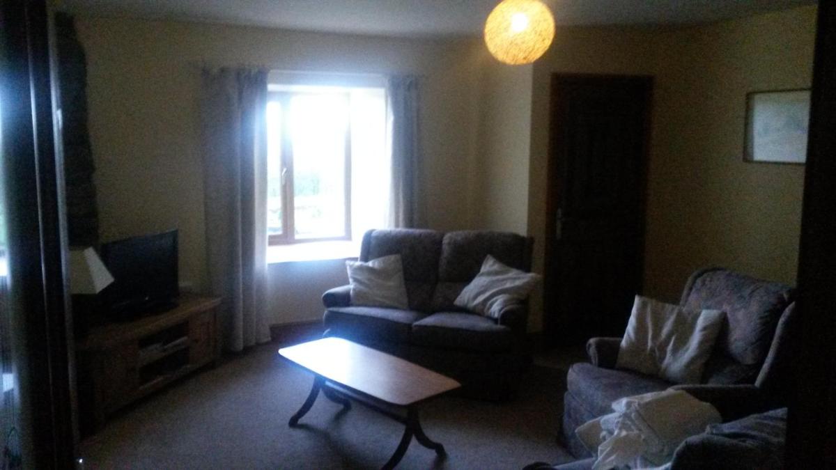Peers Clough Farm Cottage - Housity