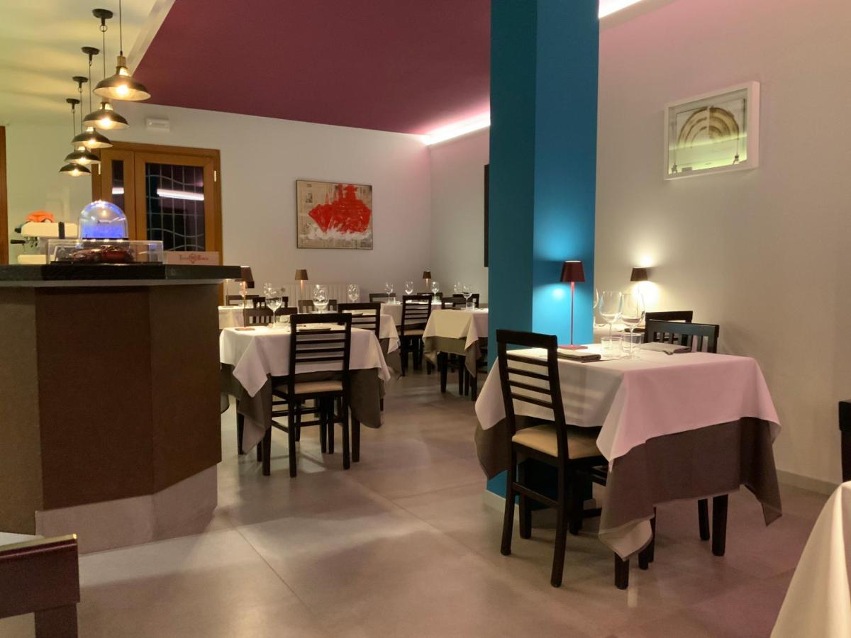 Le camere del Sal8 al Parco - Housity
