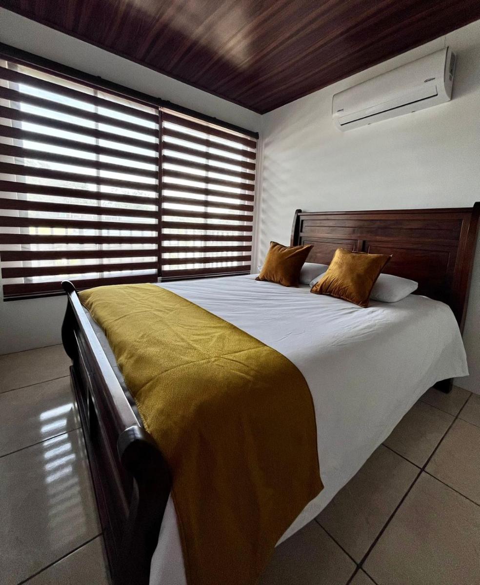Mevak Apartments Suites - Hizvo