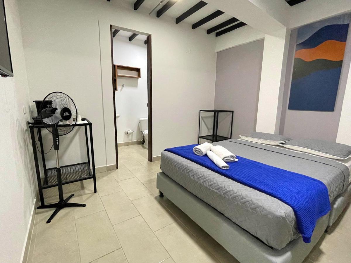 M1145 Aparta Loft - Housity