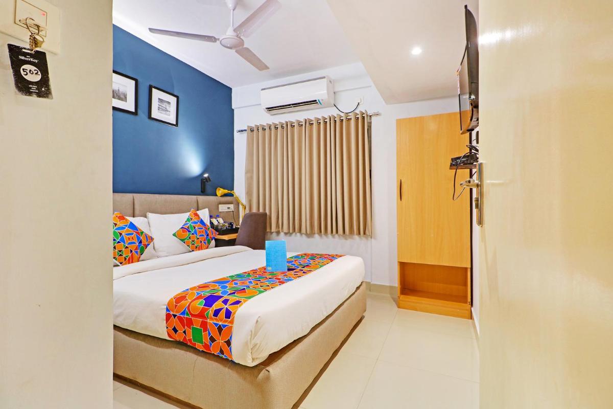 FabHotel Azure Sky Hussainpur - Housity