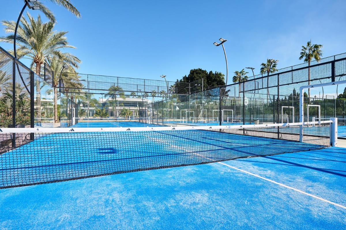 Piscina en o cerca de Calderona Wellness