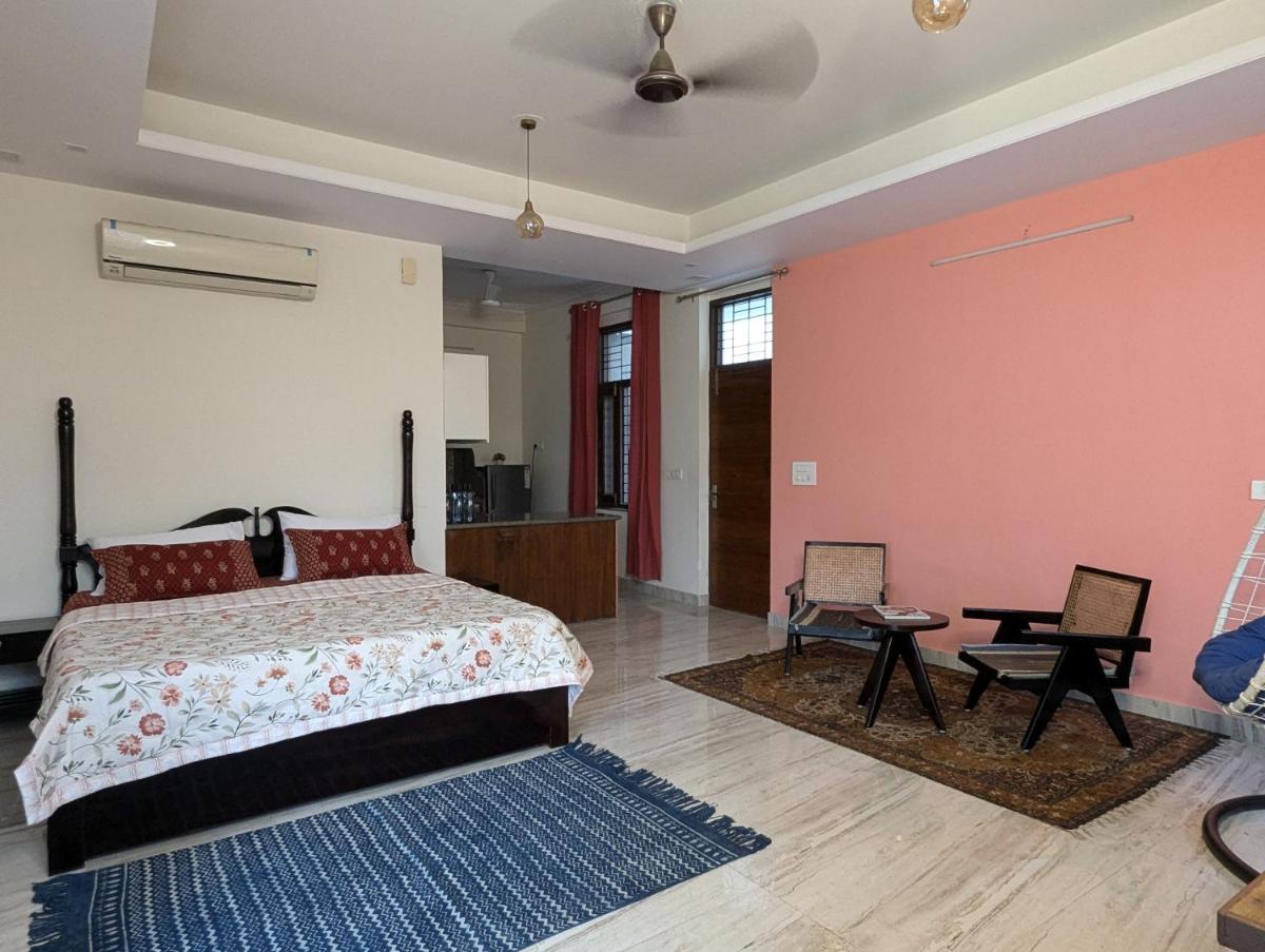 Jaisal Castle Homestay - Housity