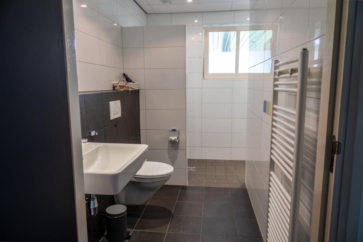 Erve Fakkert - Housity