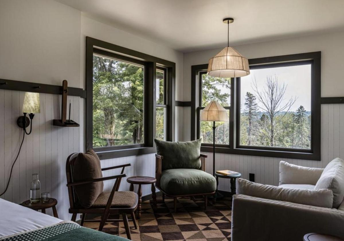 Hemlock Neversink - Housity