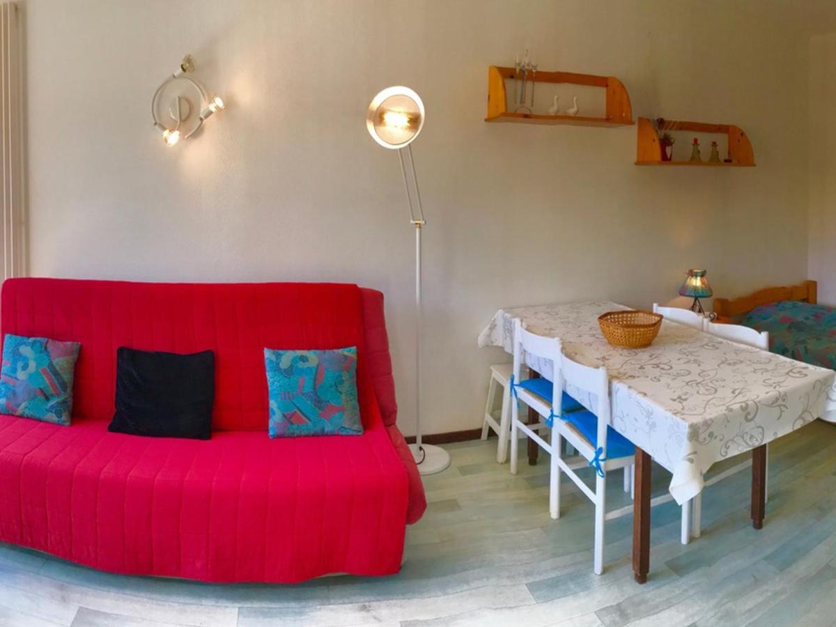 Appartement rénové avec balcon exposé plein sud, proche commerces et parking gratuit - FR-1-515-21 - Housity