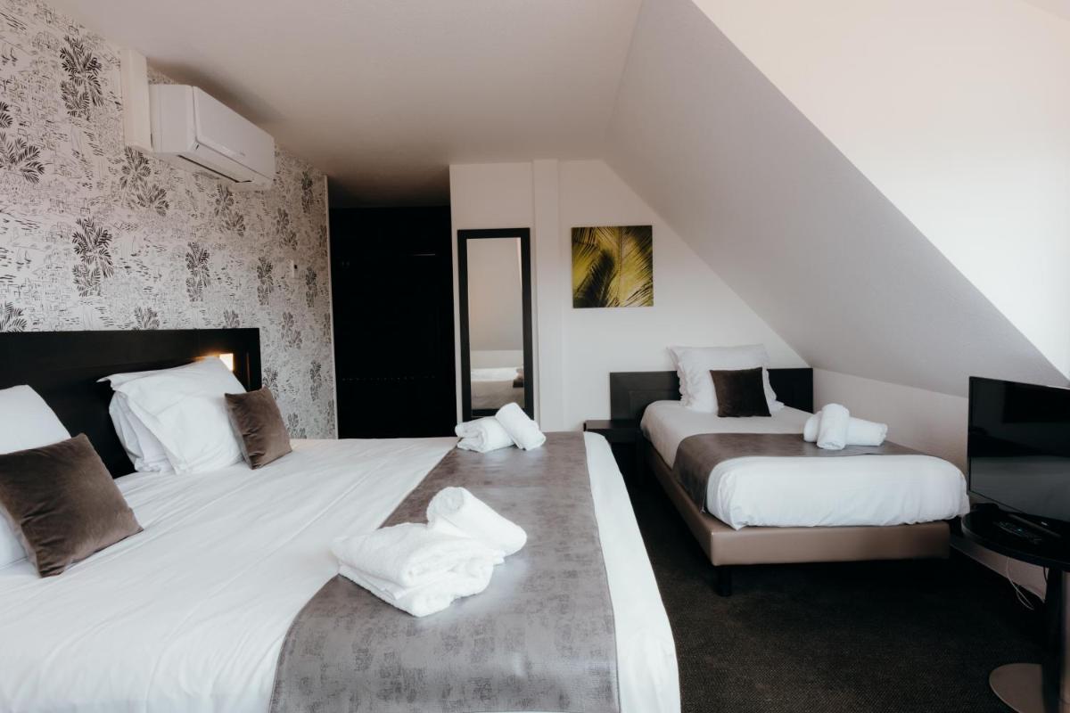 Red Fox - Housity
