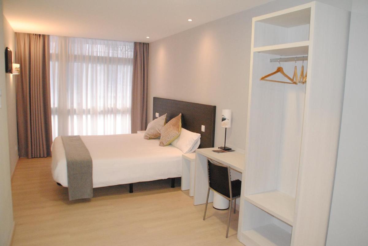Hostal Aslyp 114 - Housity