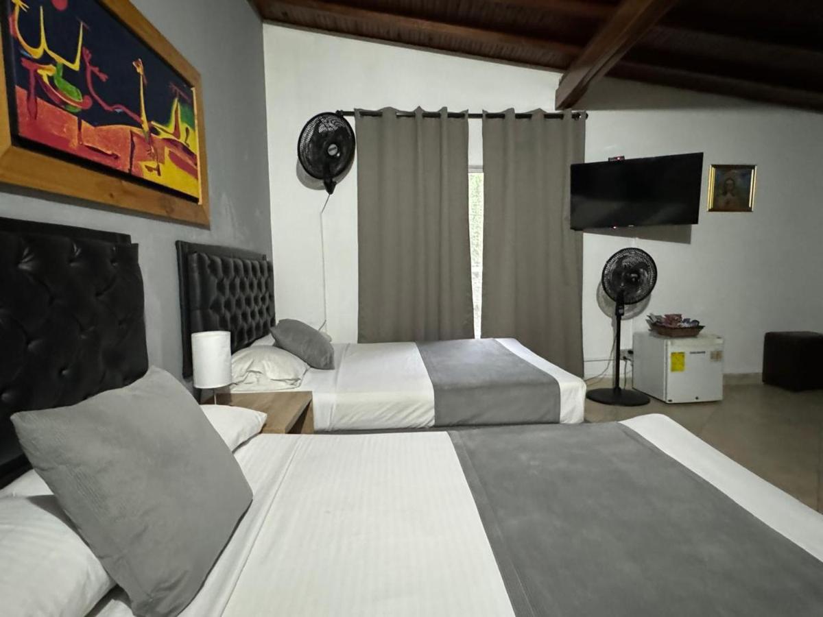 Gemas San Joaquin 1 - Housity
