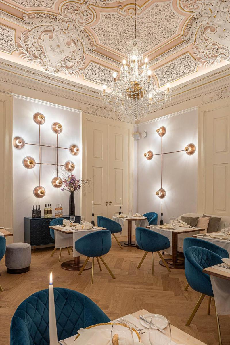 Uma área de estar em The One Palácio da Anunciada