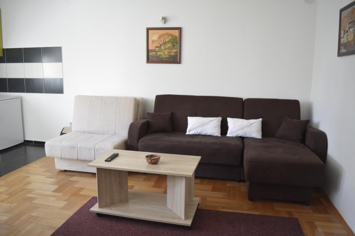 Apartman Pirot - Housity
