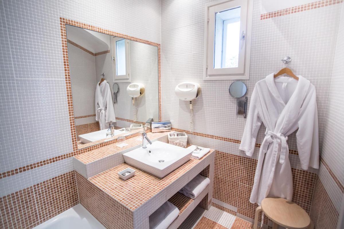 Salle de bains dans l'établissement La Regalido