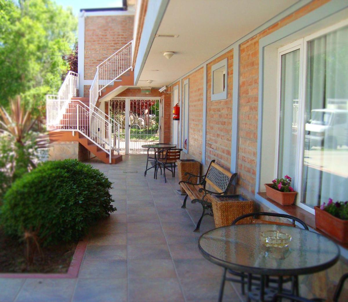 Hotel Costa Limay - Housity