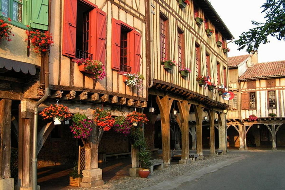 Les Remparts de Mirepoix - Housity