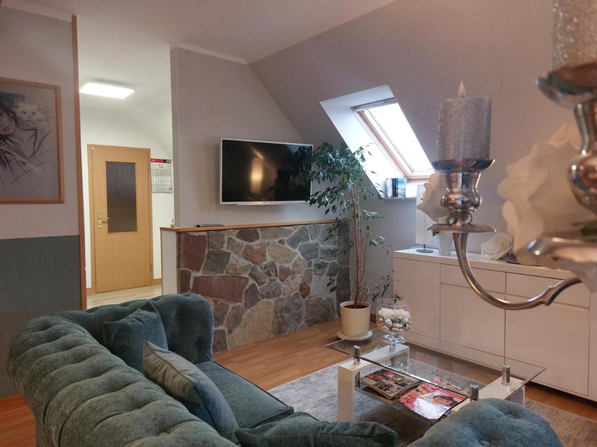 Ferienwohnung zur Himmelsscheibe new Art - Housity
