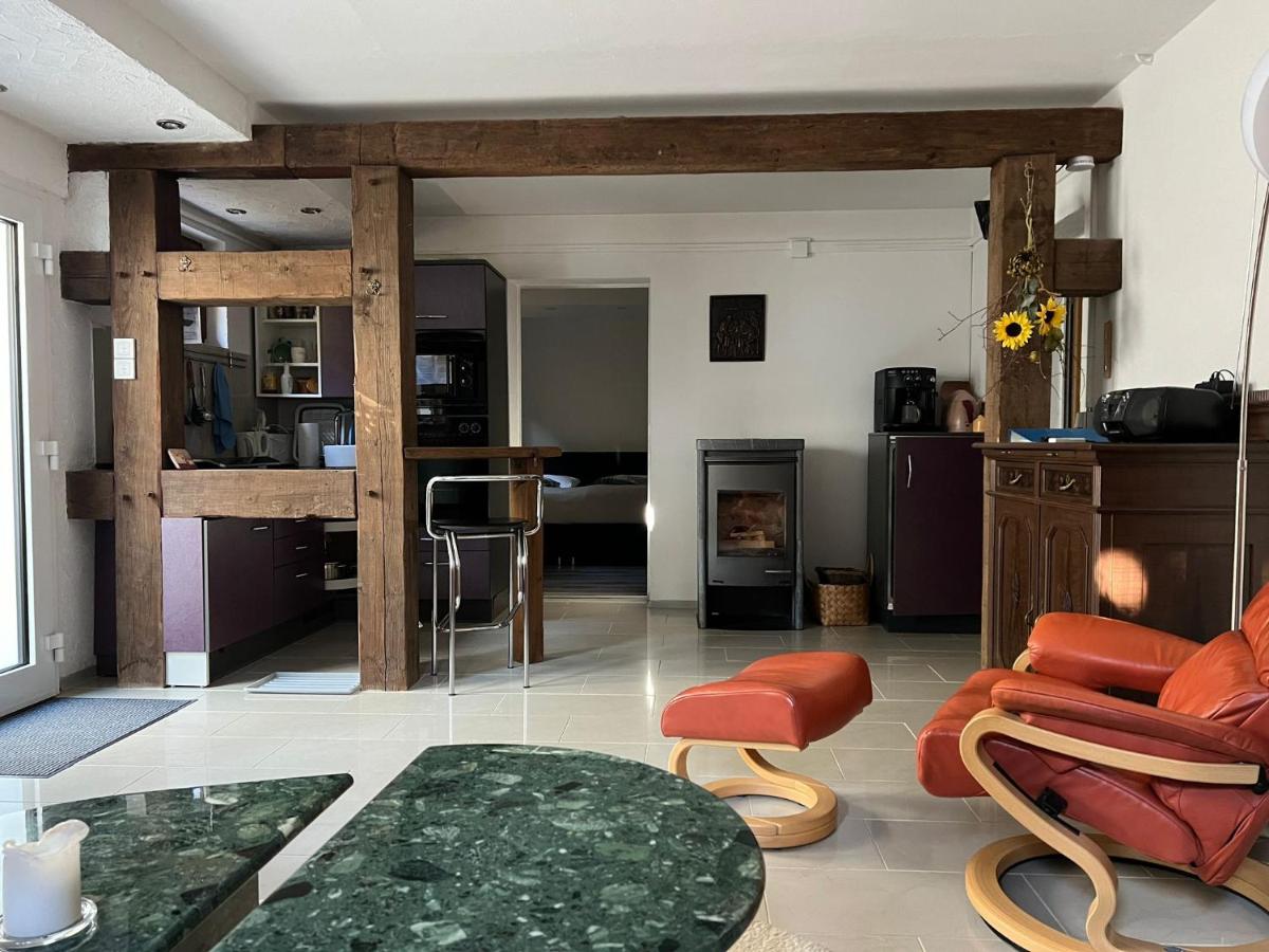 Souterrain Ferienwohnung - Hizvo