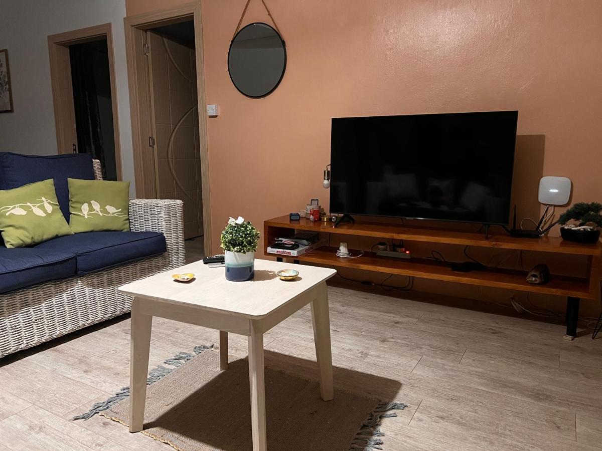 Cosy Seaview - Housity