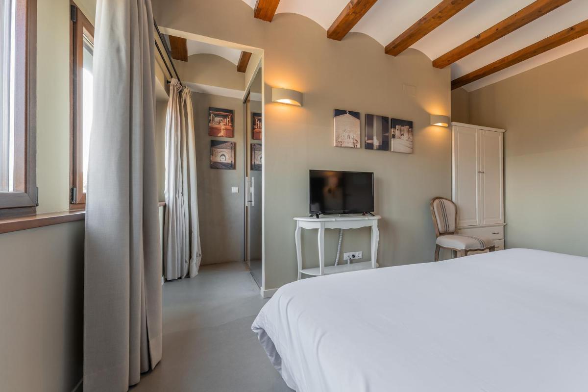 Hotel Mas De Cebrian - Housity