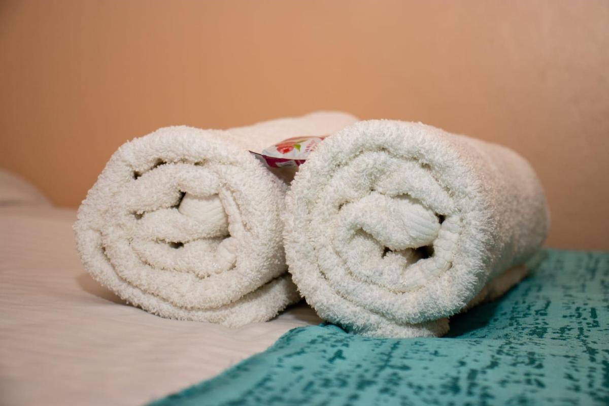 T Tree Paradise Air-bnb Embu-1&2 Bedrooms - Housity