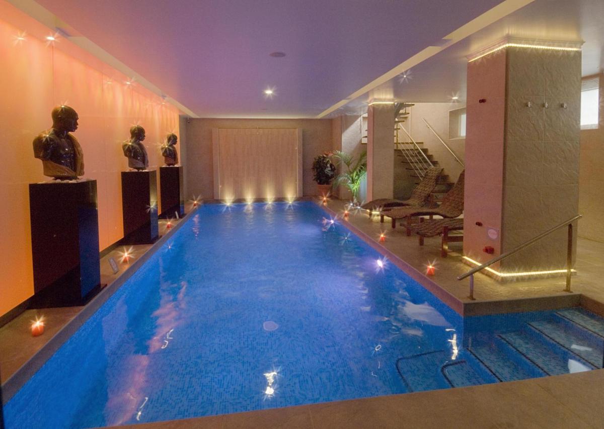 A piscina em ou perto de Hotel do Cerro