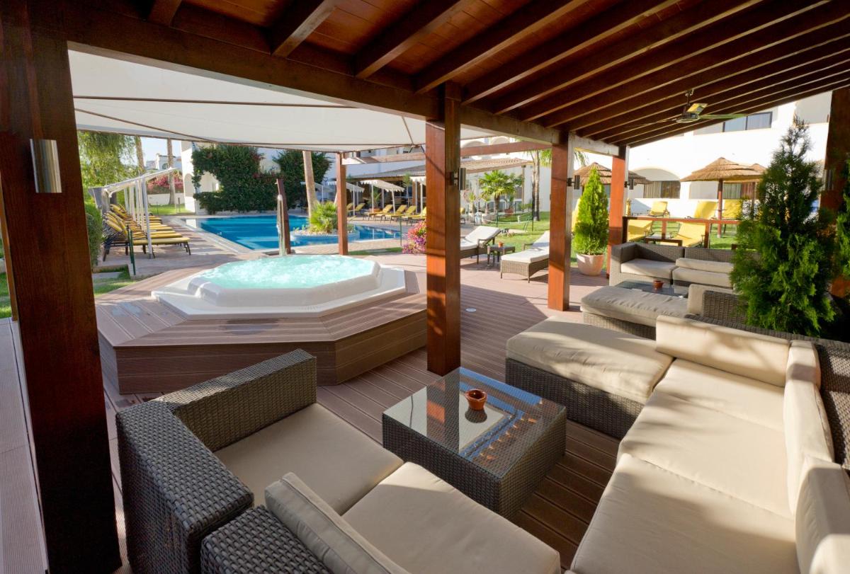 A piscina em ou perto de Cerro Da Marina Hotel - Adults Only