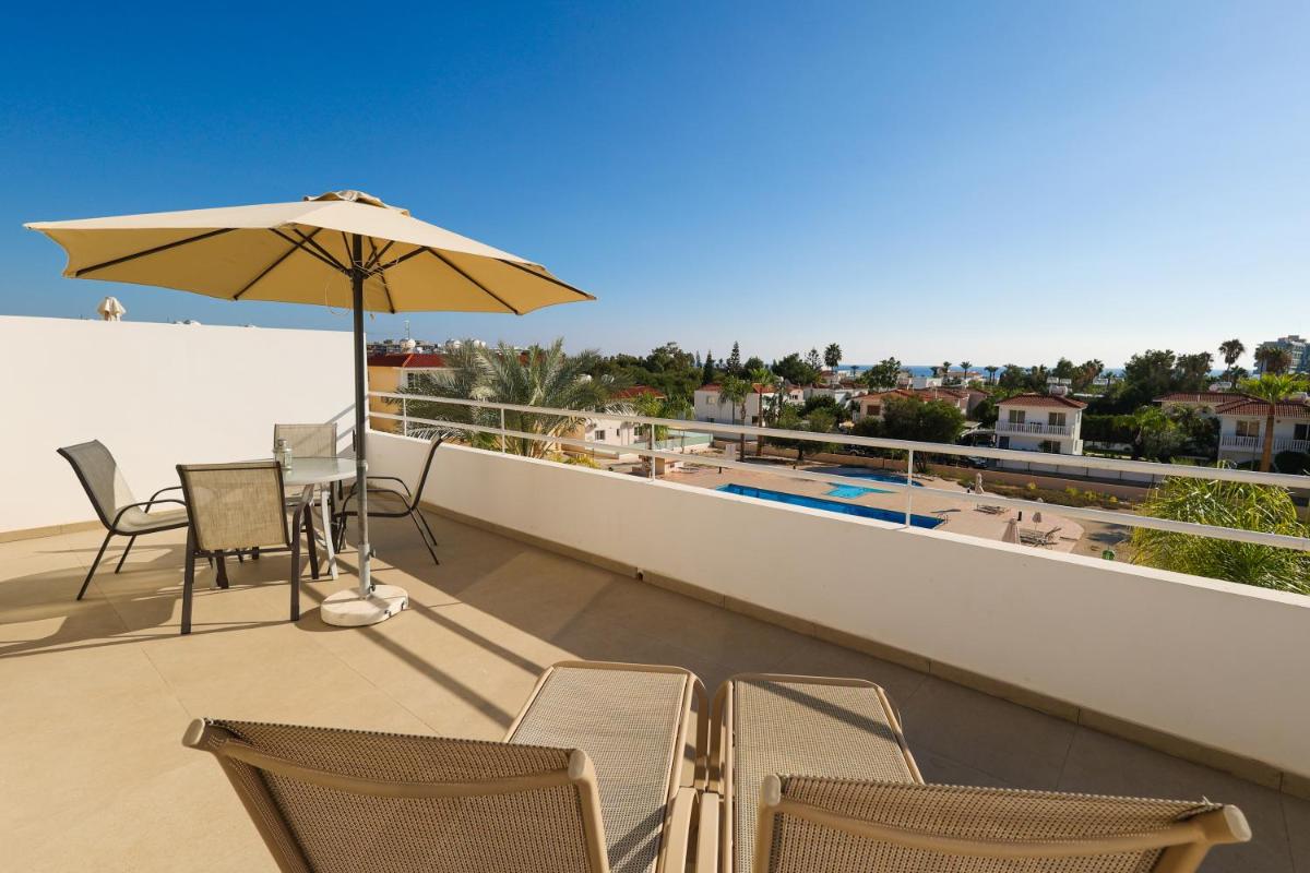 Nissi 3 C14 Sea View Top Floor Apartment - Housity