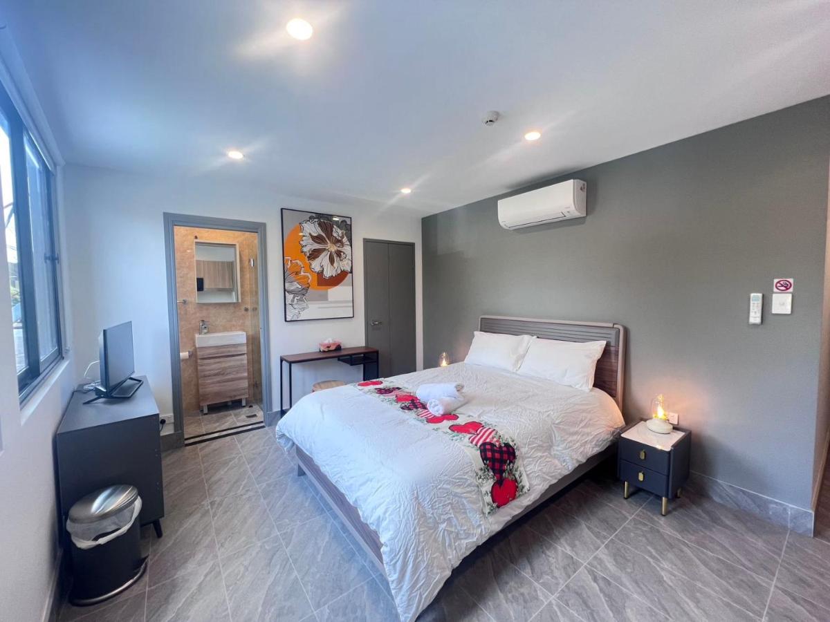 Brand New Furnished Studios - Housity