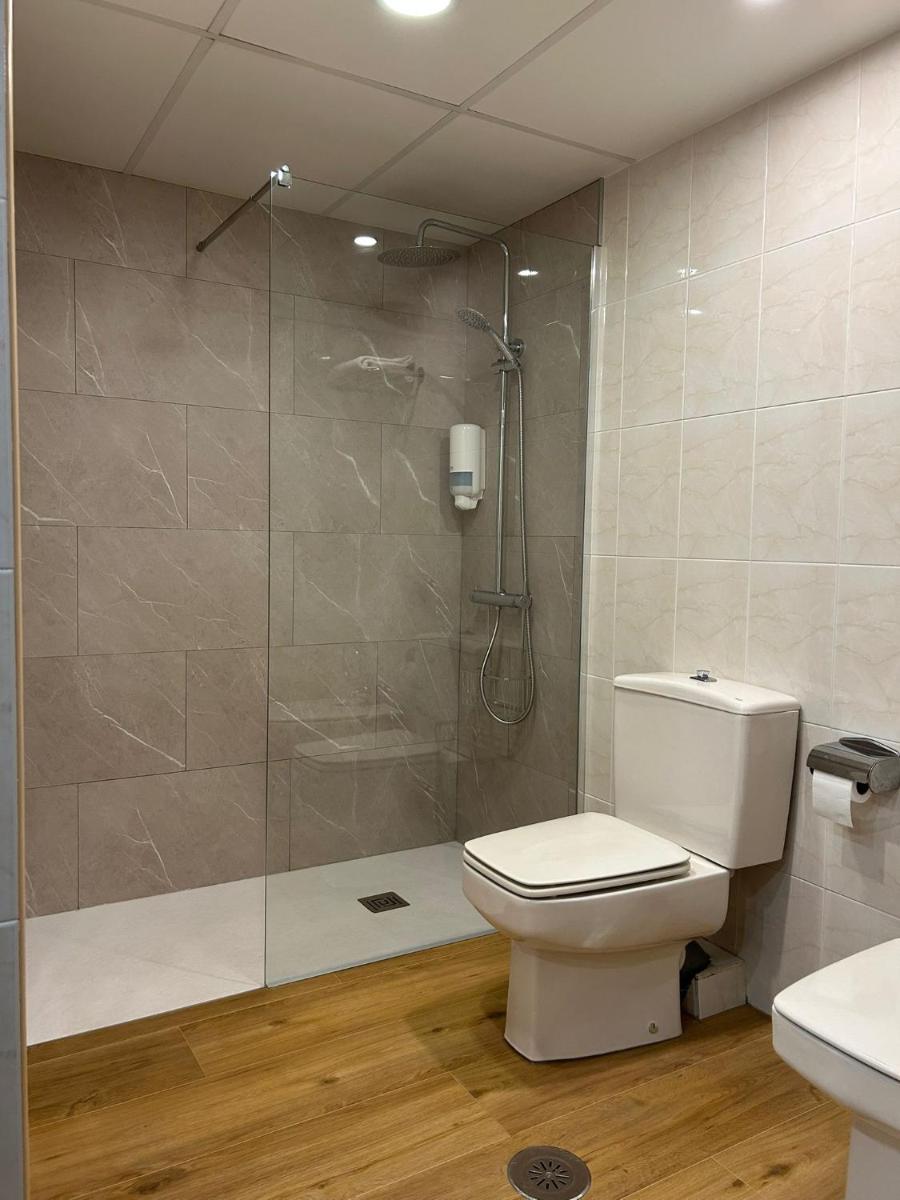 Un baño de Hotel Eth Solan & SPA