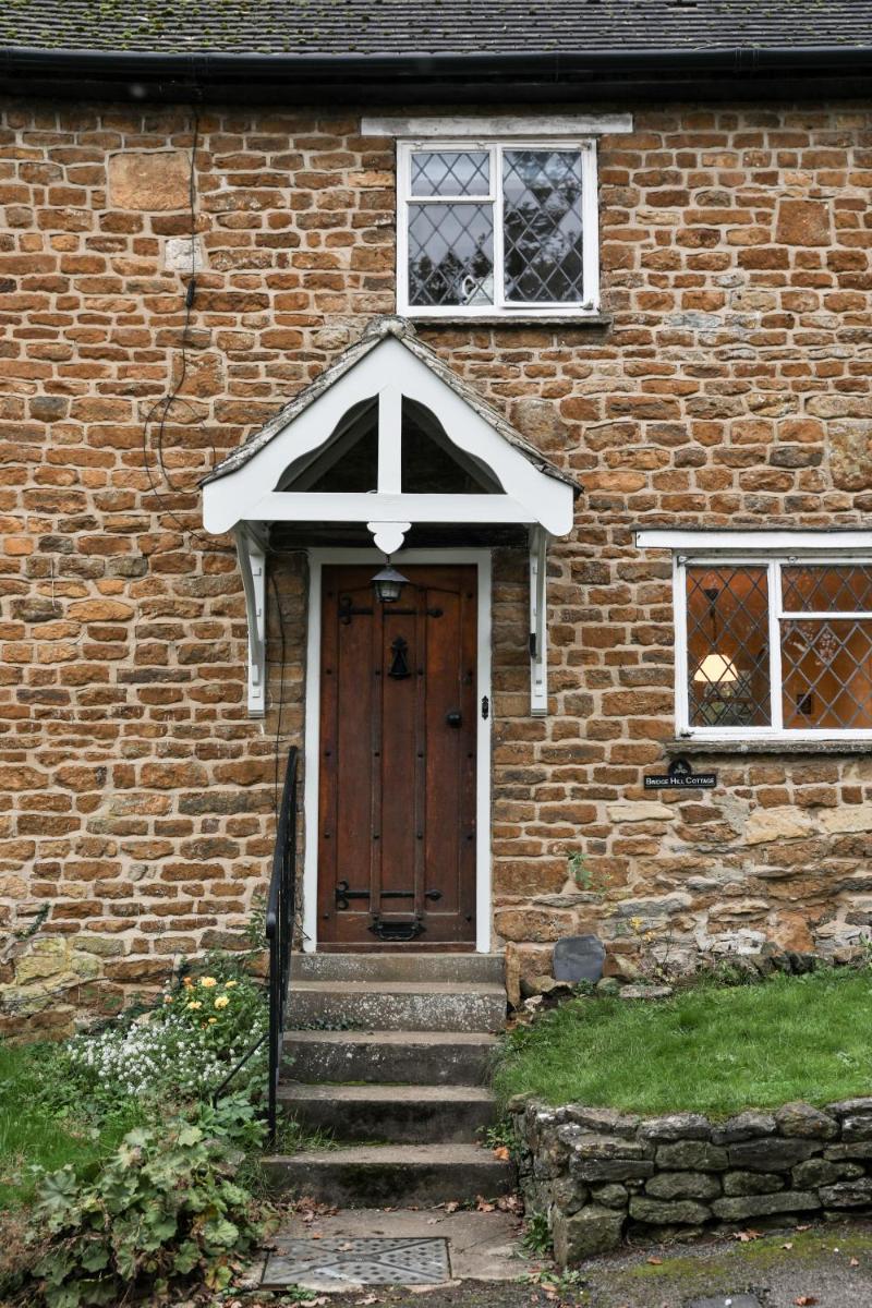 18th century cottage in Hook Norton - Housity
