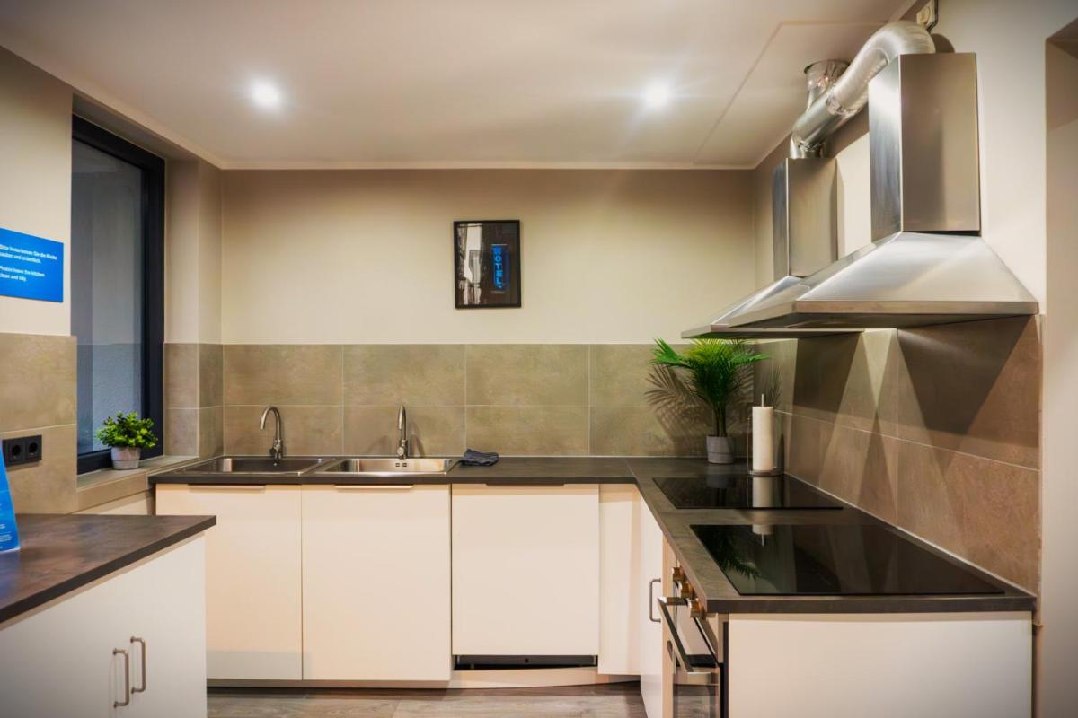 Liro Hotel Moers - Housity