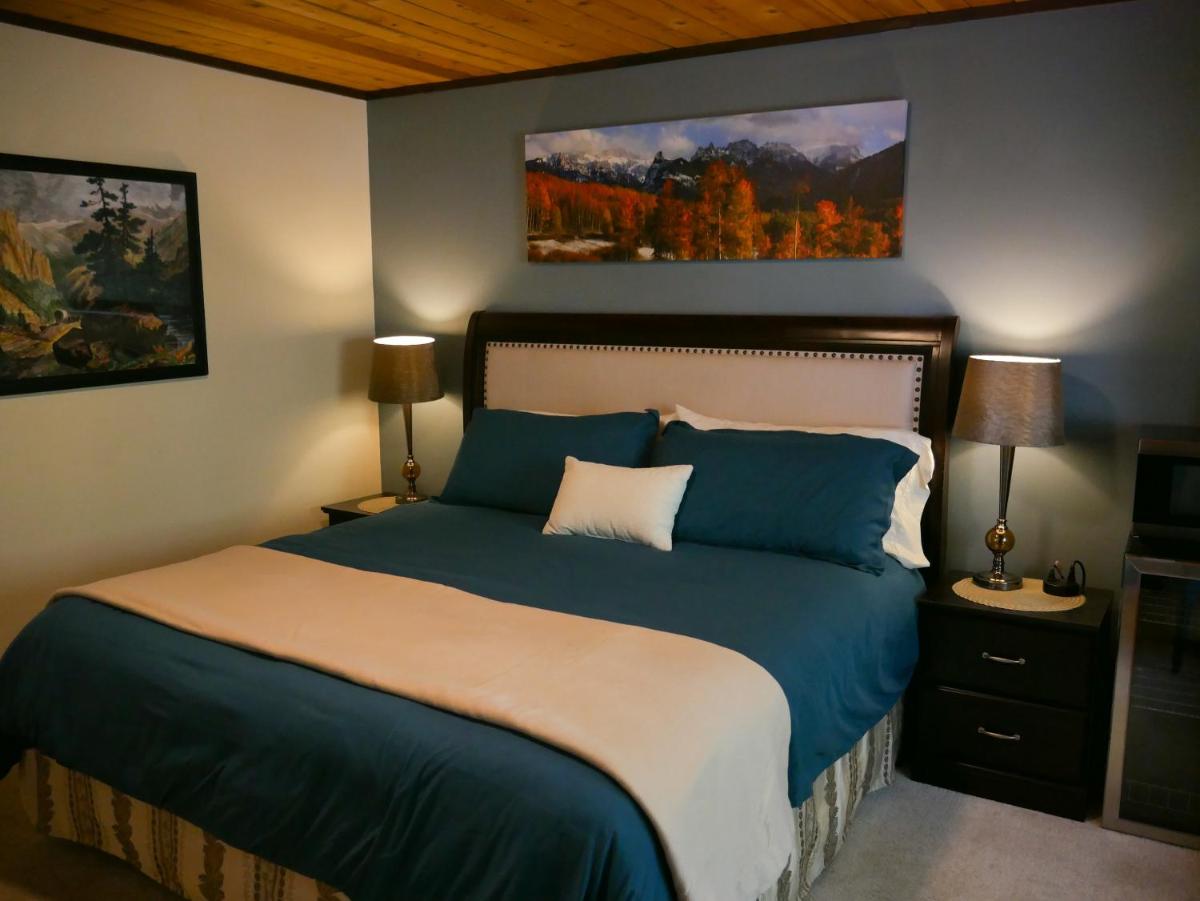 Raspberry Ridge Cafe and Inn - Housity