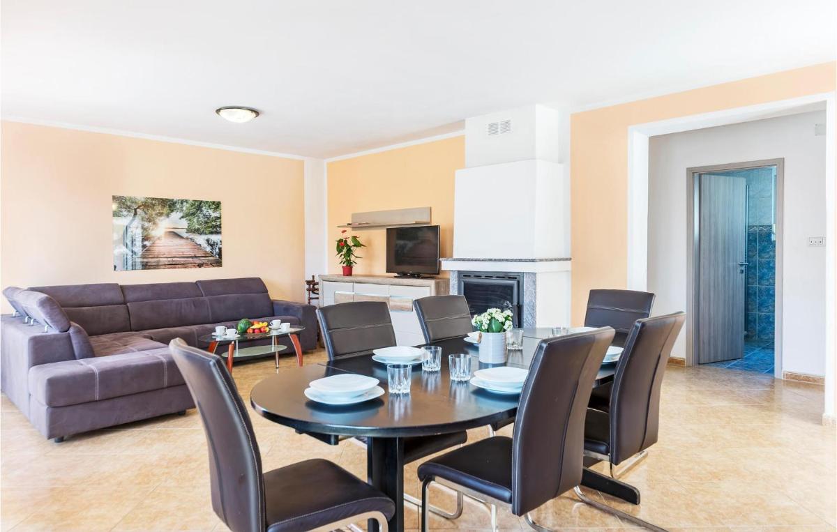 Holiday Home Betiga Betiga - Housity