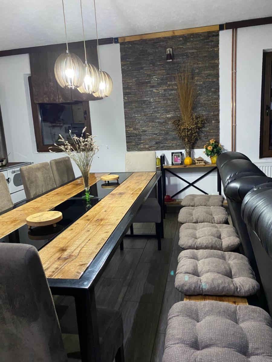 Vila KTM Lisine - Housity