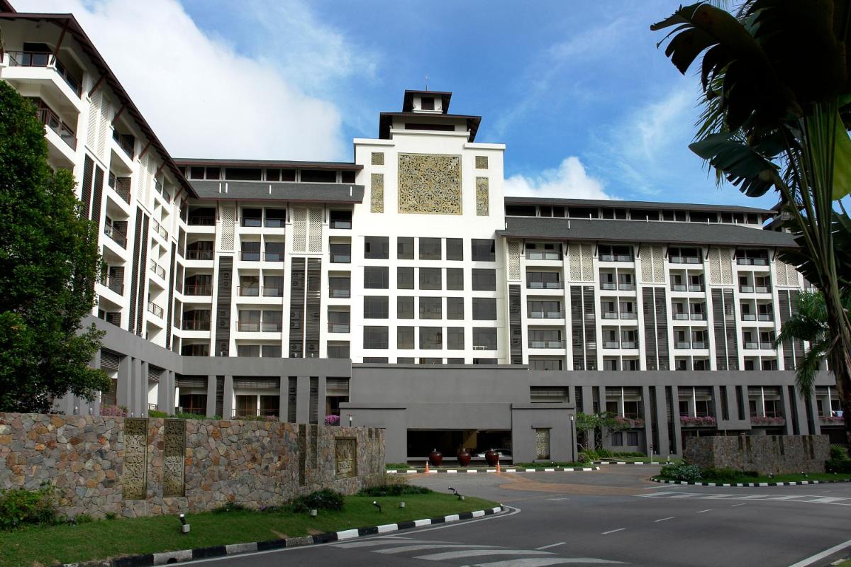 Pulai Springs Resort Official - Housity