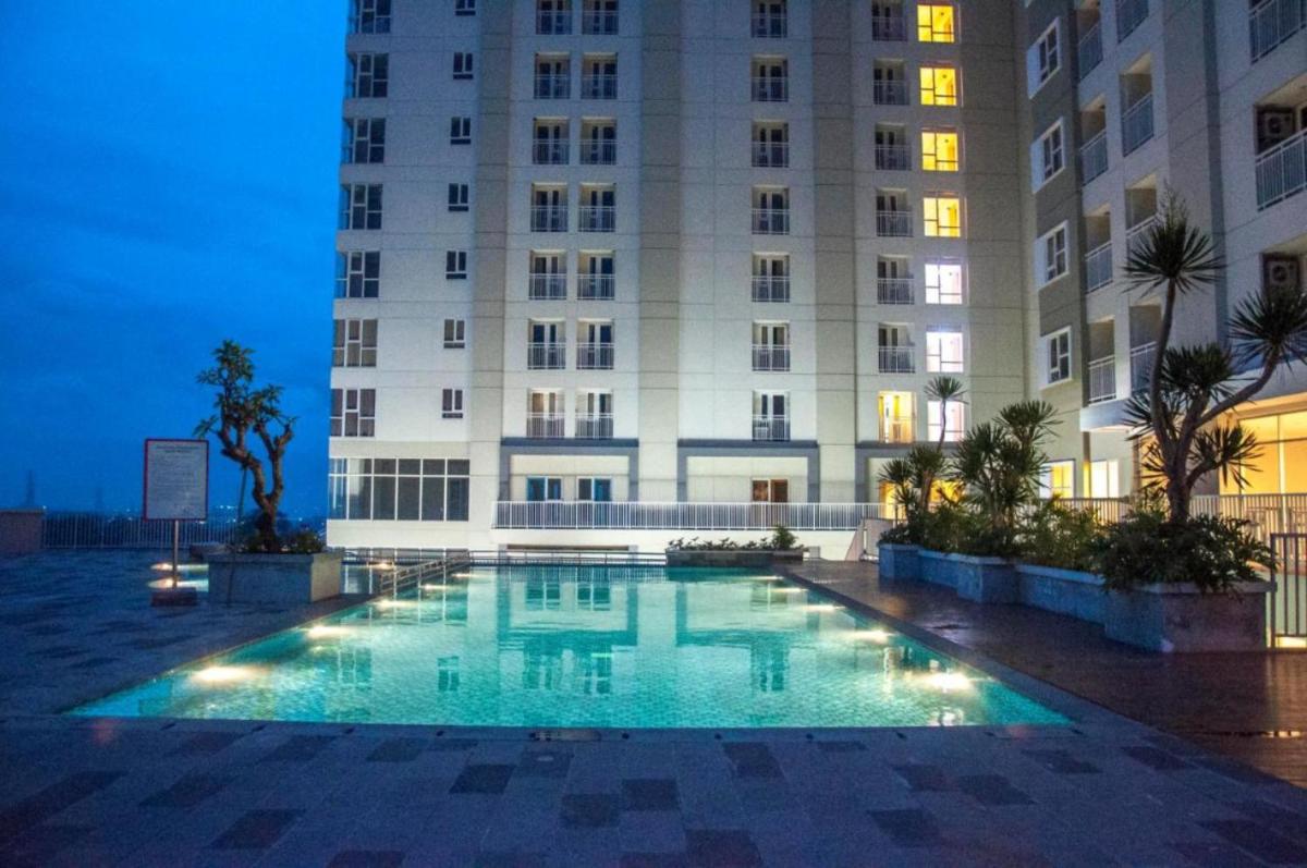Fancy 2BR at Skyland City Jatinangor Apartment By Travelio - Housity