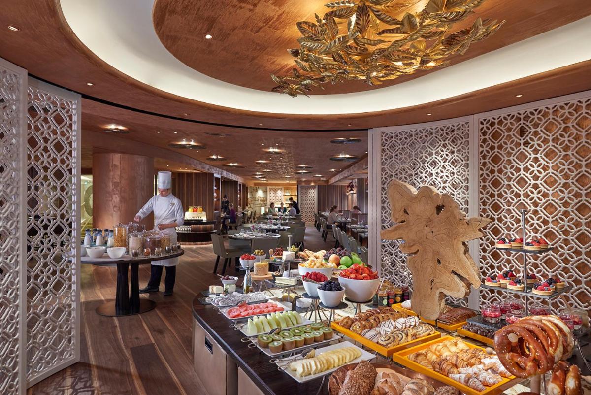 Essen im Hotel oder in der Nähe