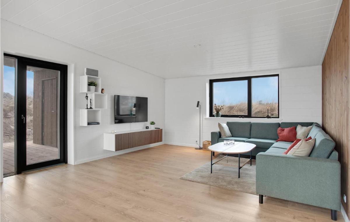 4 Bedroom Awesome Home In Bindslev - Housity