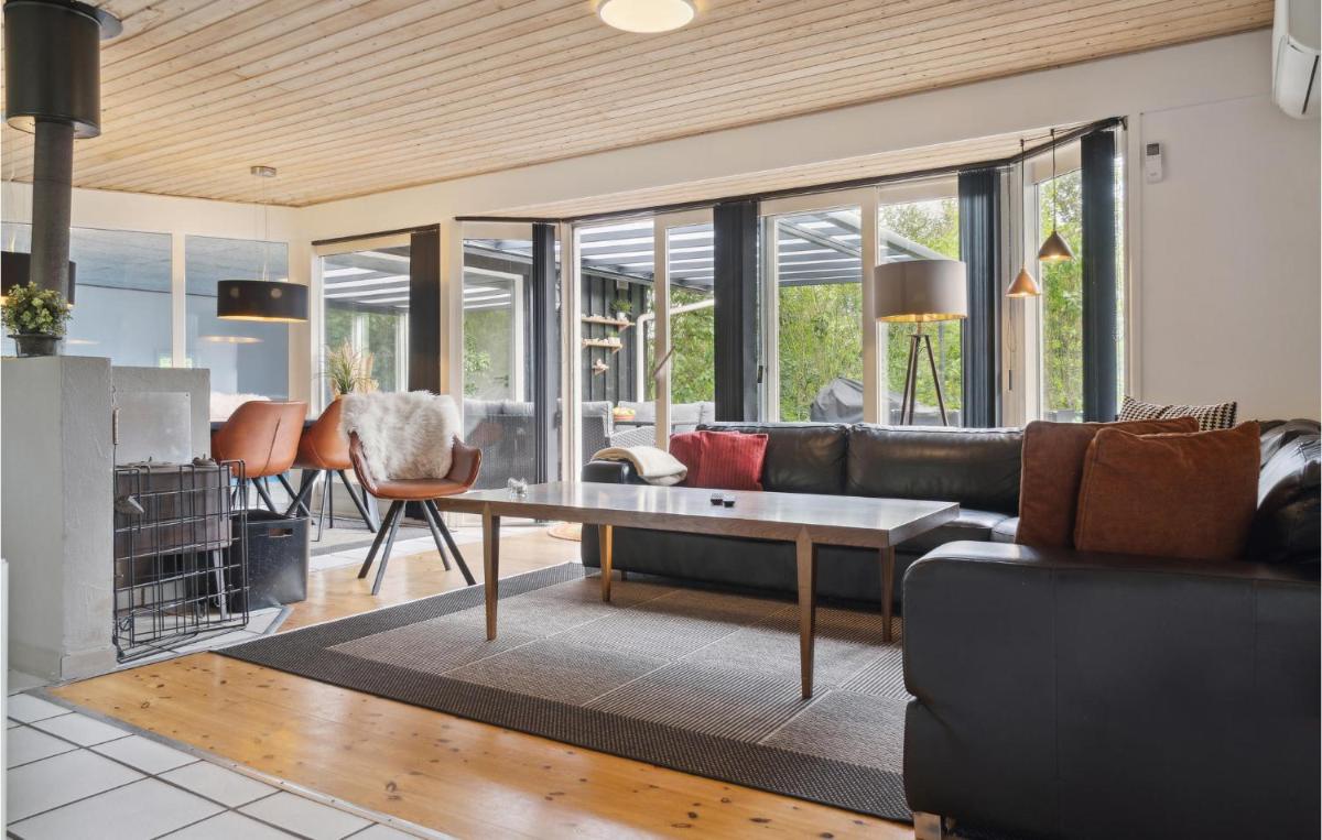 Pet Friendly Home In Knebel With Sauna - Housity
