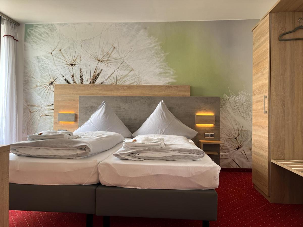 SKYHOTEL Merseburg - Housity