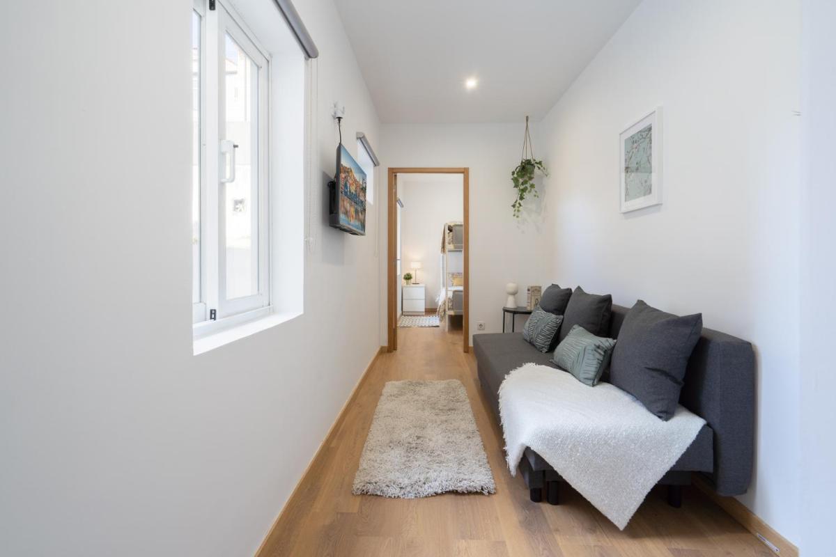 Enchanting Unique Flat - Ace Location - Housity